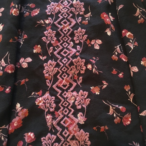 Super cute boho top - Picture 5 of 8